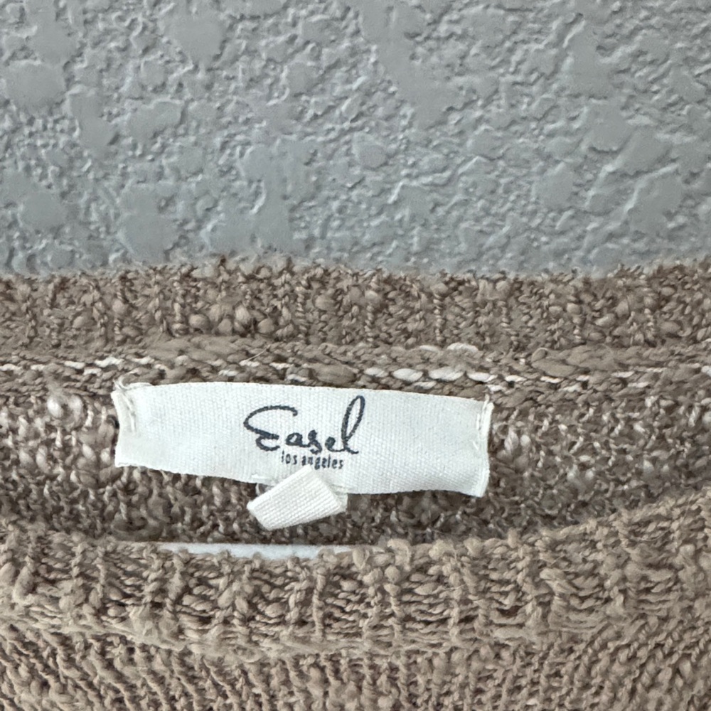 Easel Star Patterned Tan Sweater - Picture 2 of 7